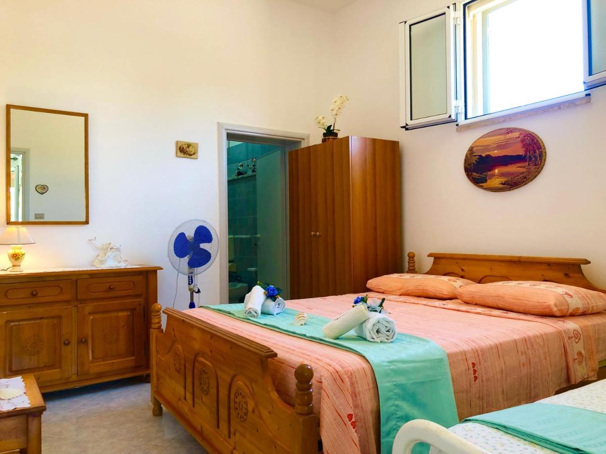 Villette Vacanze - Vie Russe Marina Di Pescoluse Exteriör bild