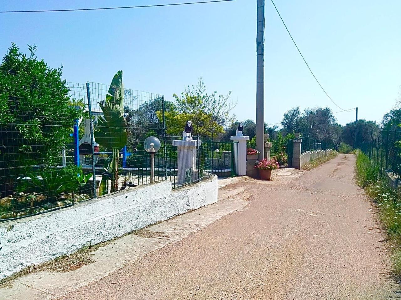 Villette Vacanze - Vie Russe Marina Di Pescoluse Exteriör bild
